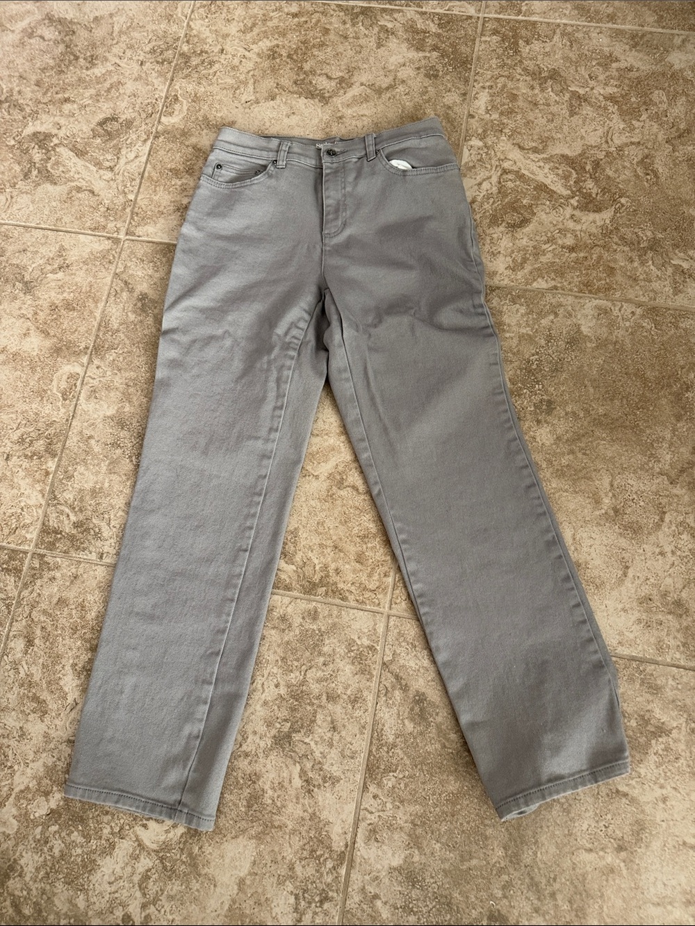 Style & Co. Women's Straight Leg Jeans in Light Gray